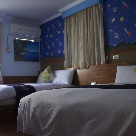 Wen-Feng House B&B Kenting Bagian luar foto
