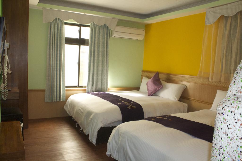 Wen-Feng House B&B Kenting Bagian luar foto